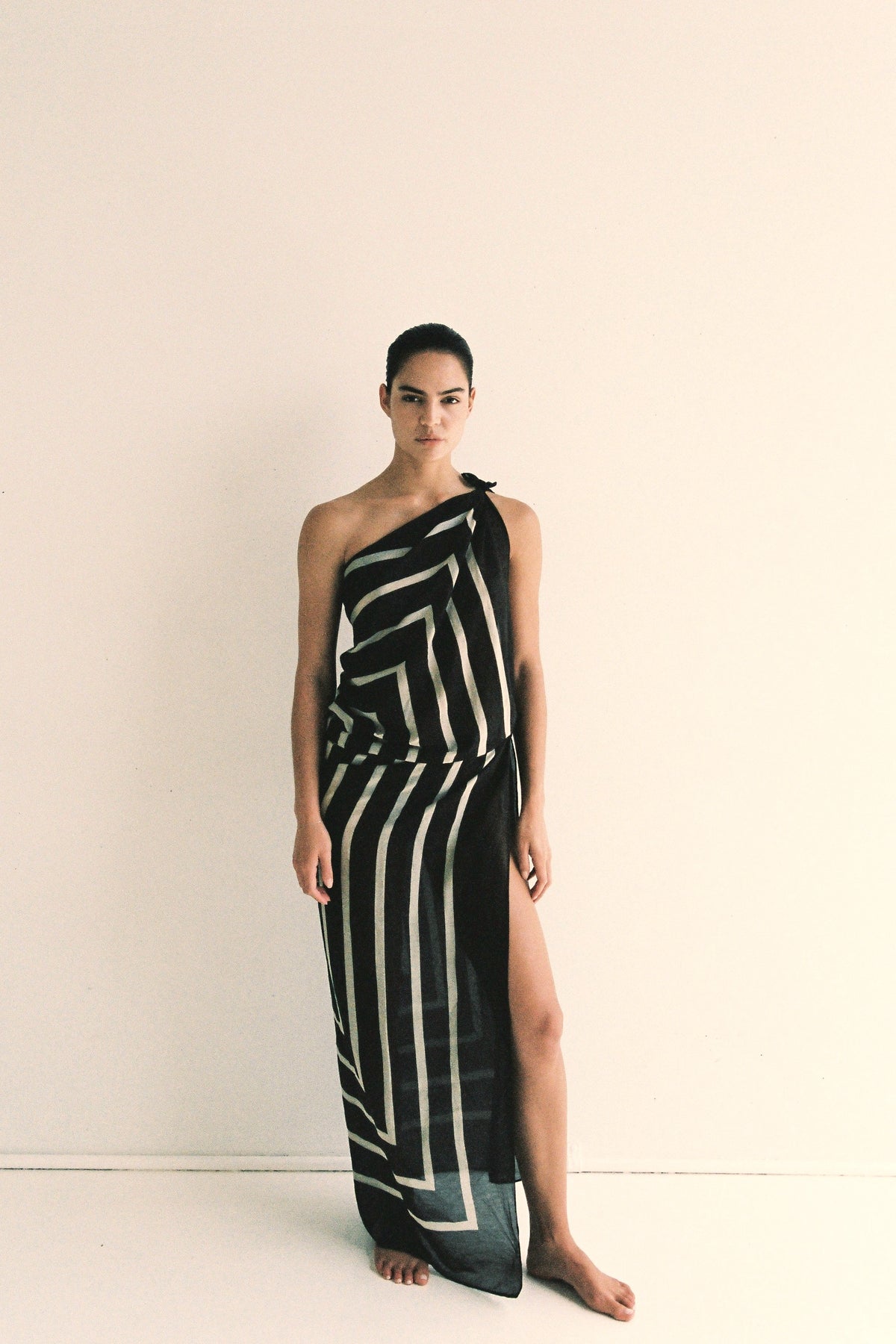 Krys Sarong - Umber &amp; Cream