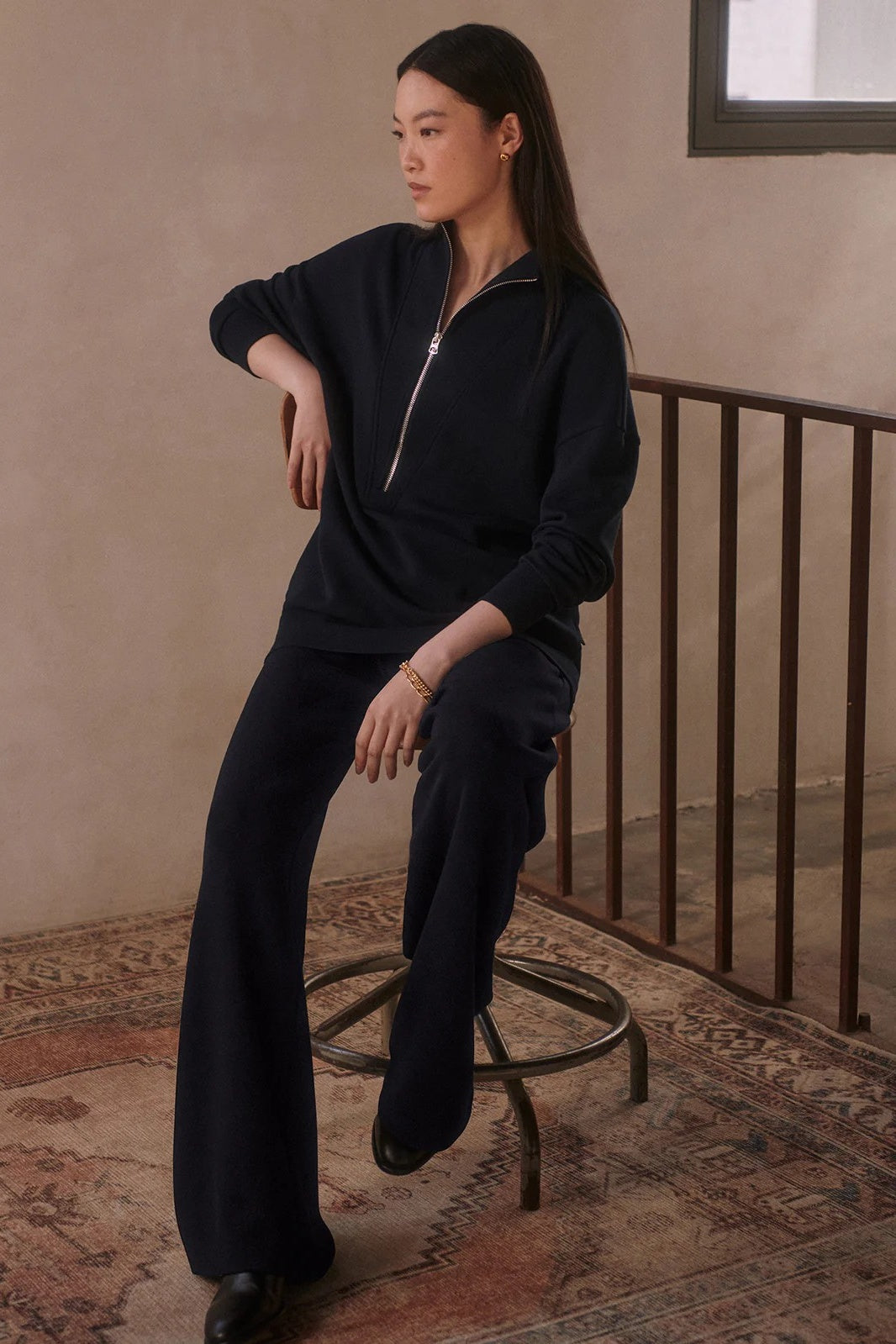 The Extra Wide Leg Pant 29.5&quot; | Navy