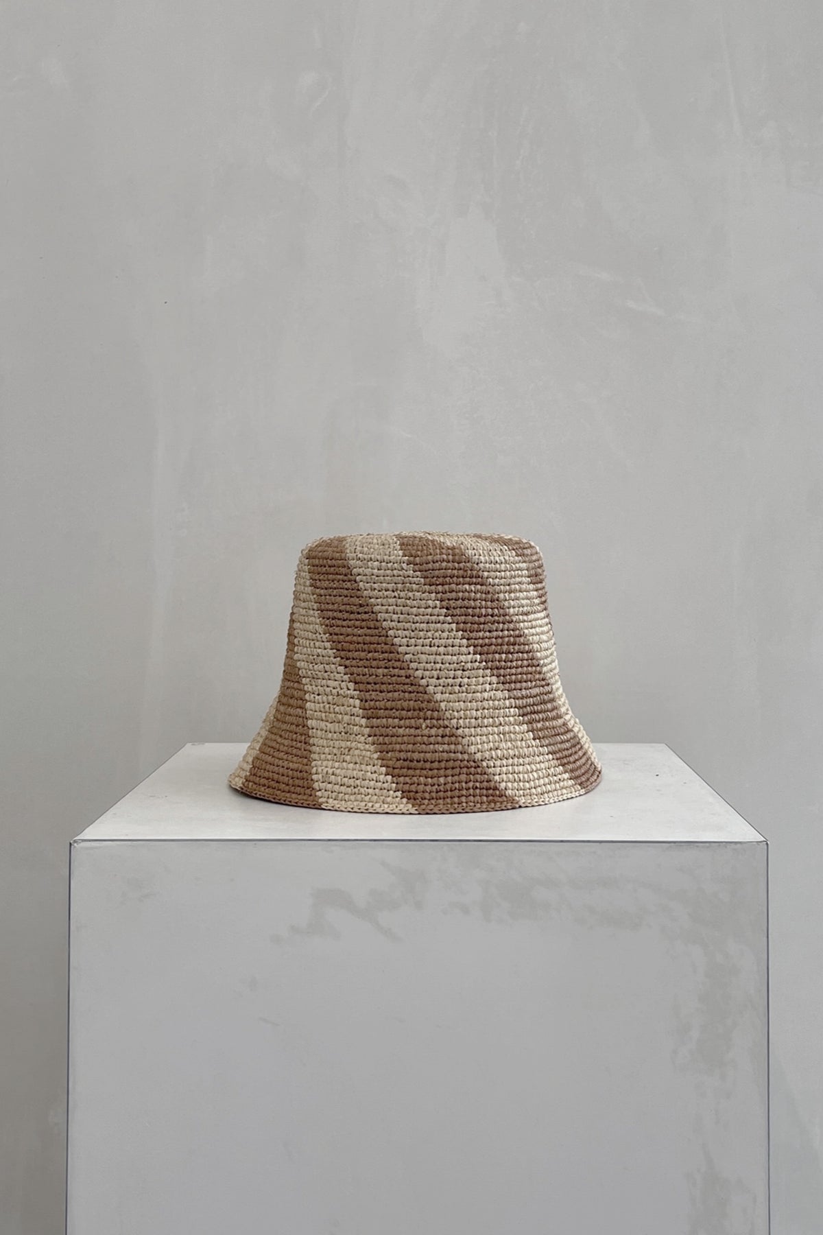 Cyla Bucket Hat | Bronze &amp; Natural