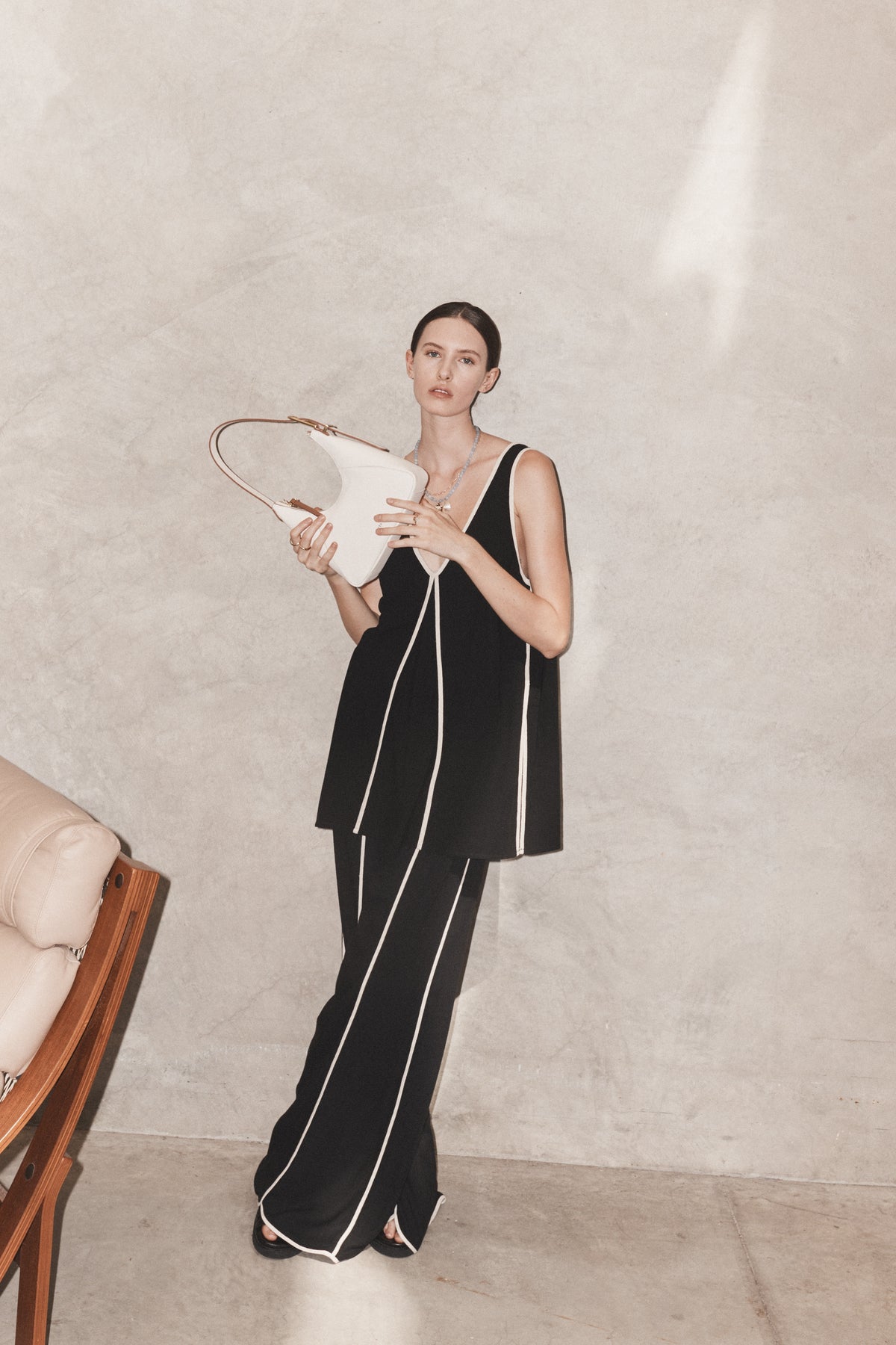 THE ESILA TOP | Noir &amp; Almond - FINAL SALE