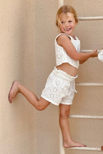 EMBROIDERY SET WITH SHORTS| WHITE