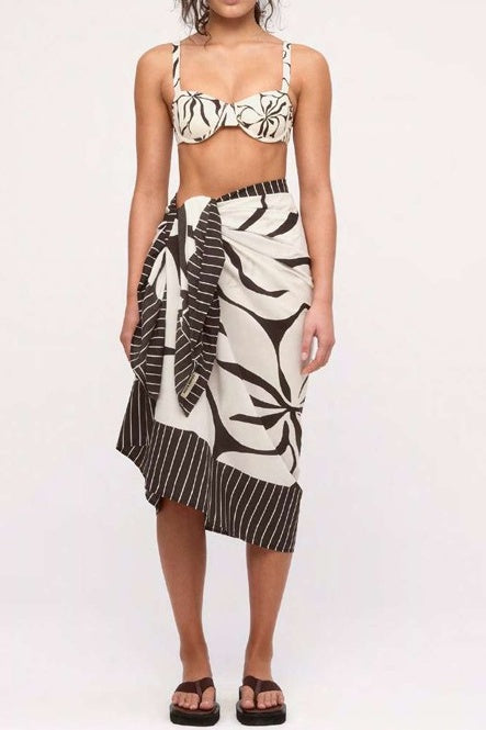 Cotton Sarong - Cream Flower