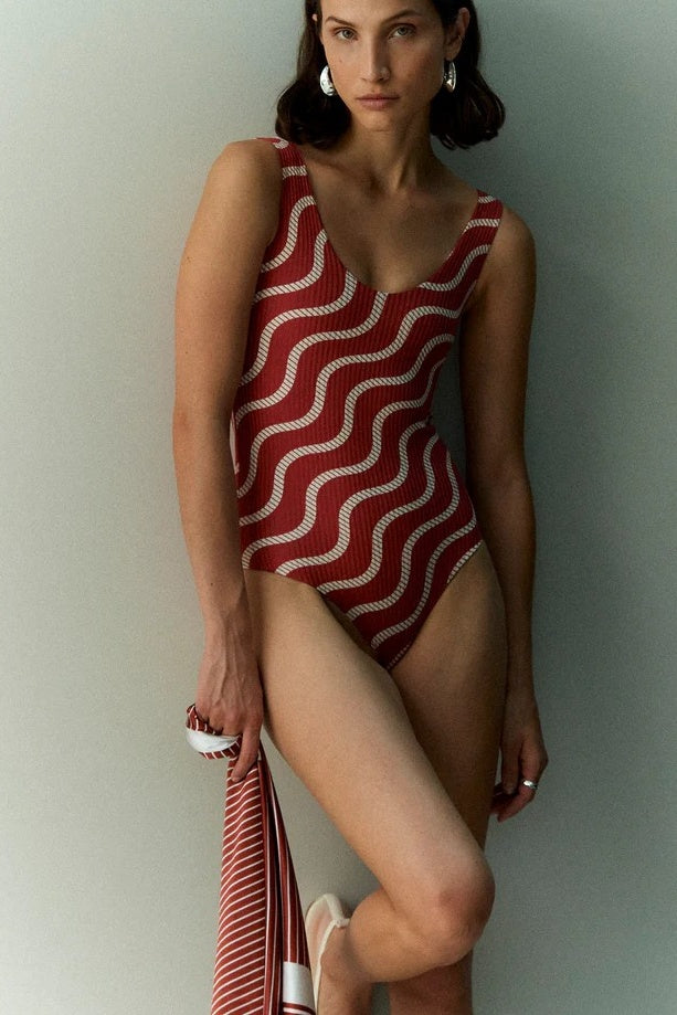 Large Print Silk Sarong | Rust Red