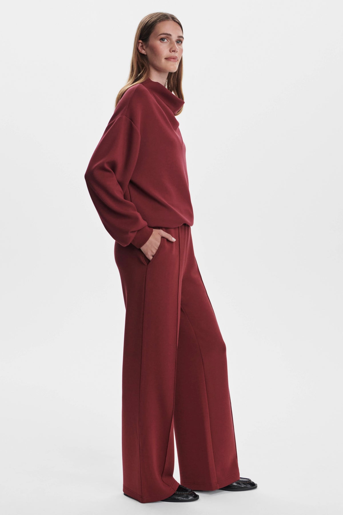 Betsy Sweat Top | New Maroon