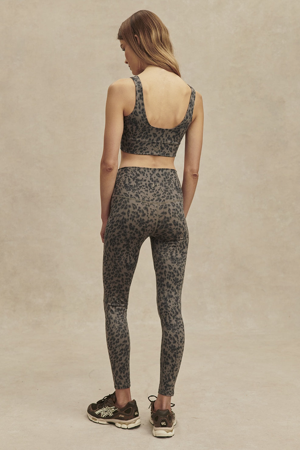 FreeSoft™ High-Rise Legging 28&quot; | Brown Contrast Cheetah