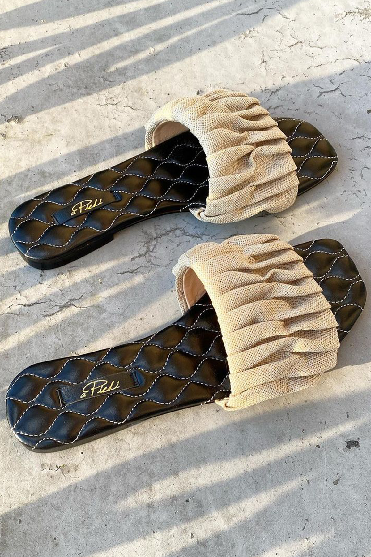 Audrey 2.0 Flat Sandal