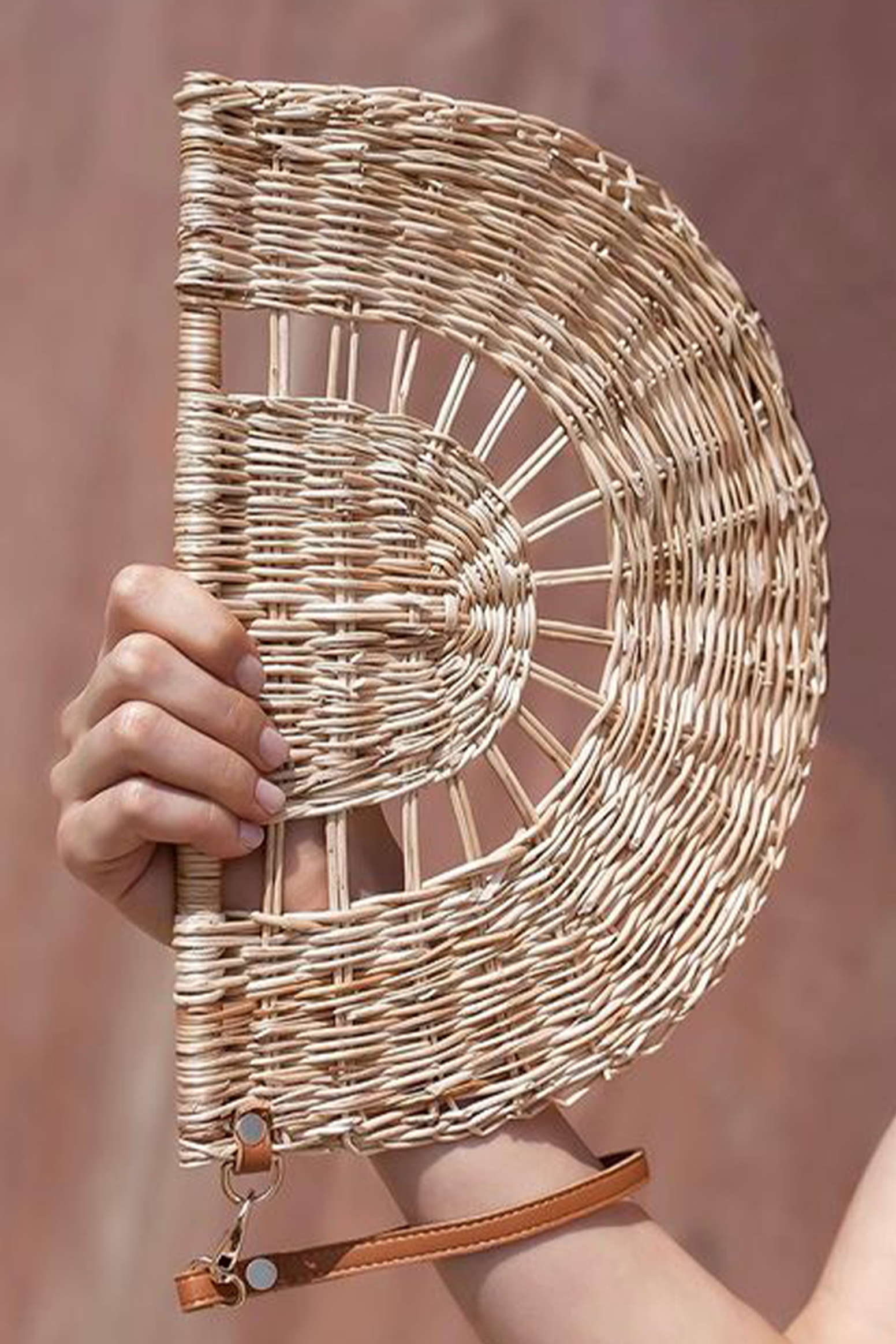 Abanico Straw Fan