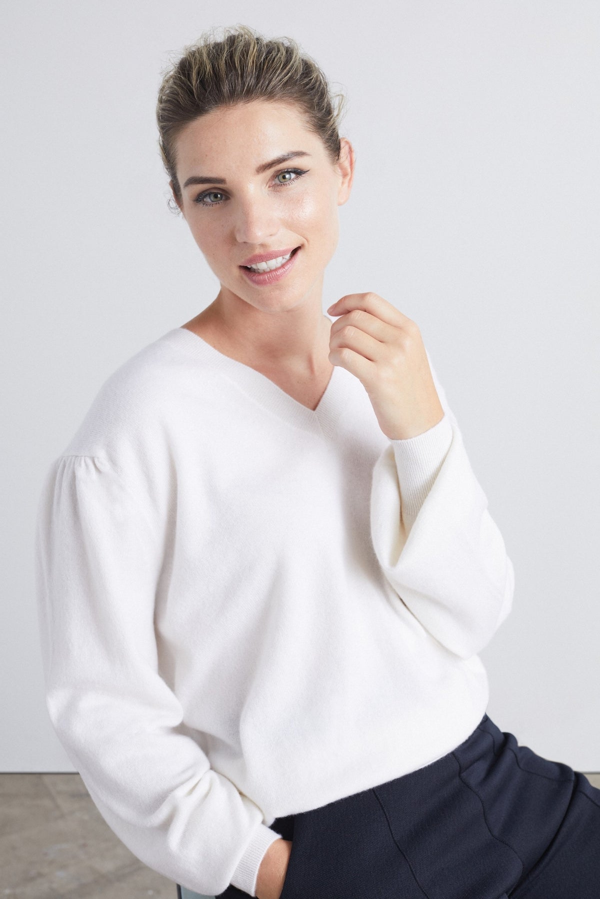 Cashmere V Neck Jumper FINAL SALE TydeLondon
