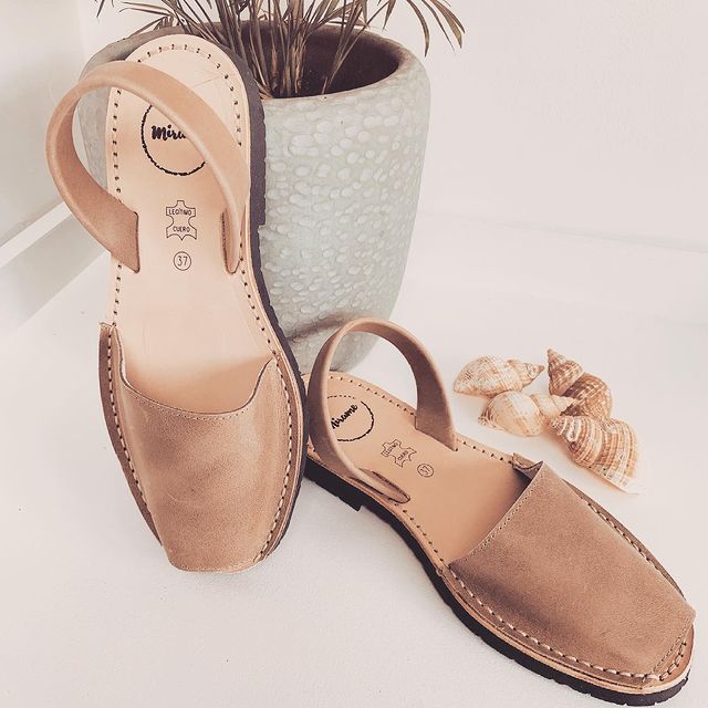 Sencillo Adult Sandal