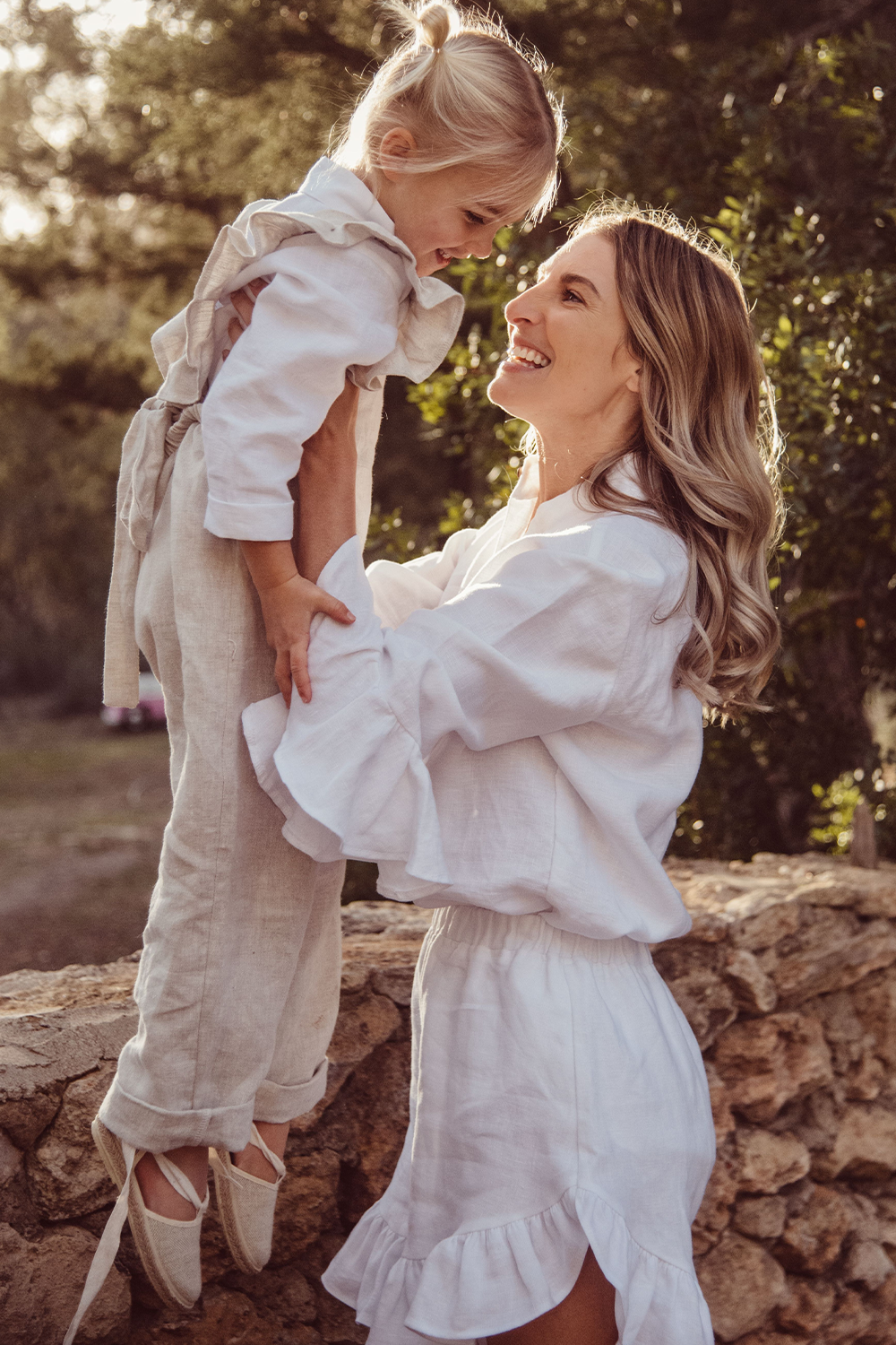 Mya Linen Shorts | White